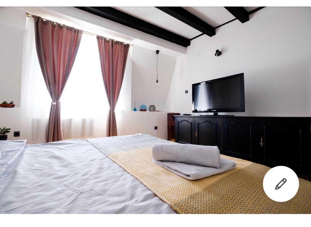 Svetogorska Tri Apartamento Belgrado Exterior foto