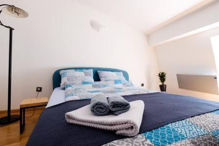 Svetogorska Tri Apartamento Belgrado Exterior foto